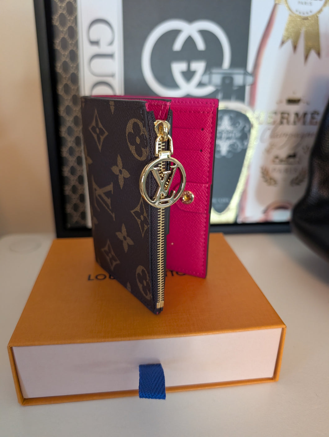 LOUIS VUITTON MONOGRAM LISA WALLET, NEW IN BOX