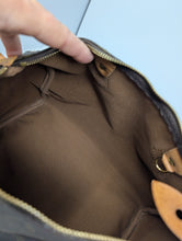 LOUIS VUITTON MONOGRAM SPEEDY 30