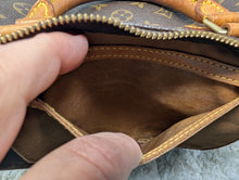 LOUIS VUITTON MONOGRAM SPEEDY 30