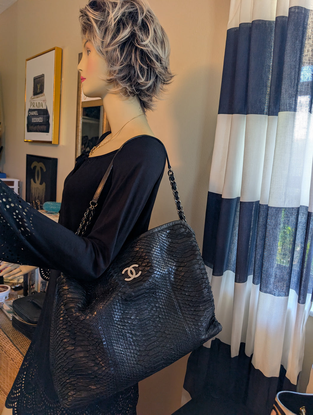 CHANEL BLACK FRENCH RIVIERA PYTHON TOTE