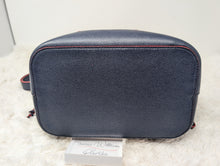 LOUIS VUITTON LOCKME BUCKET, MARINE ROUGE