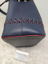 LOUIS VUITTON LOCKME BUCKET, MARINE ROUGE