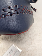 LOUIS VUITTON LOCKME BUCKET, MARINE ROUGE