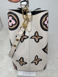 LOUIS VUITTON LIMITED EDITION WILD AT HEART NEONOE MM, LIKE NEW