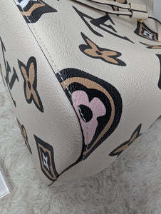 LOUIS VUITTON LIMITED EDITION WILD AT HEART NEONOE MM, LIKE NEW