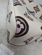 LOUIS VUITTON LIMITED EDITION WILD AT HEART NEONOE MM, LIKE NEW