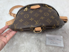 LOUIS VUITTON MONOGRAM BUMBAG