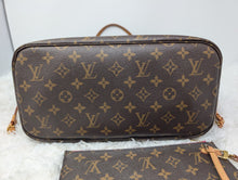 LOUIS VUITTON MONOGRAM NEVERFULL MM, WITH POUCH