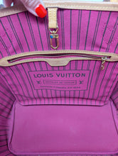 LOUIS VUITTON MONOGRAM NEVERFULL MM, WITH POUCH