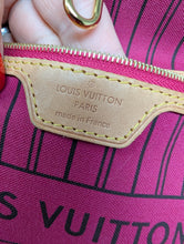 LOUIS VUITTON MONOGRAM NEVERFULL MM, WITH POUCH