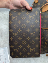 LOUIS VUITTON MONOGRAM NEVERFULL MM, WITH POUCH