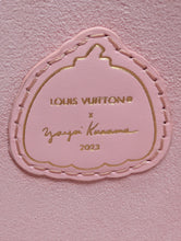 LOUIS VUITTON KUSAMA COLLECTION IVORY NEVERFULL MM WITH POUCH