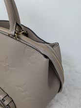 LOUIS VUITTON GRAND PALAIS, TURTLEDOVE