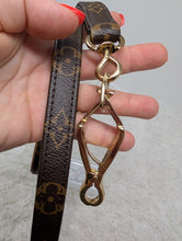 LOUIS VUITTON MONOGRAM PET LEASH