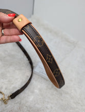 LOUIS VUITTON MONOGRAM PET LEASH