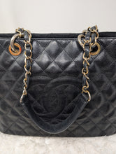 CHANEL BLACK CAVIAR GRAND SHOPPING TOTE