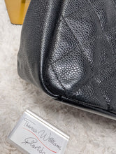 CHANEL BLACK CAVIAR GRAND SHOPPING TOTE