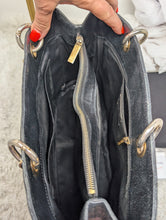 CHANEL BLACK CAVIAR GRAND SHOPPING TOTE