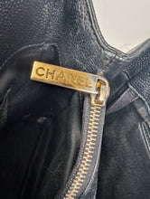 CHANEL BLACK CAVIAR GRAND SHOPPING TOTE