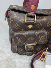 LOUIS VUITTON MANHATTAN MM