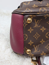 LOUIS VUITTON MANHATTAN MM