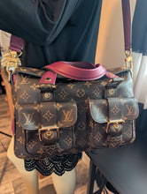 LOUIS VUITTON MANHATTAN MM