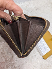 LOUIS VUITTON MINI LIN ZIPPY WALLET