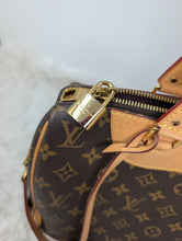 LOUIS VUITTON NM RETIRO MM
