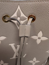 LOUIS VUITTON BICOLOR NEONOE MM