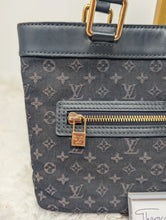 LOUIS VUITTON BLUE MINI LIN LUCILLE PM