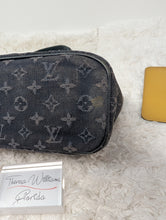 LOUIS VUITTON BLUE MINI LIN LUCILLE PM