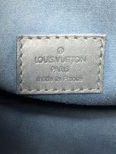 LOUIS VUITTON BLUE MINI LIN LUCILLE PM