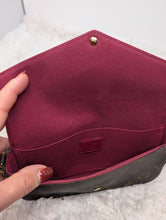 LOUIS VUITTON MONOGRAM FELICIE, BOTH INSERTS