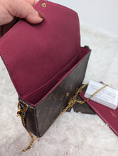 LOUIS VUITTON MONOGRAM FELICIE, BOTH INSERTS