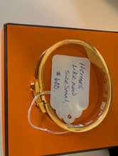 HERMES CLIC BLACK/GOLD BRACELET, SIZE SMALL