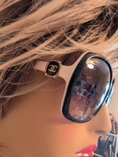 CHANEL SUNGLASSES, EXCELLENT