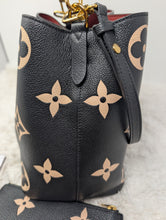 LOUIS VUITTON BLACK BICOLOR NEONOE MM WITH MATCHING POUCH