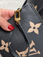 LOUIS VUITTON BLACK BICOLOR NEONOE MM WITH MATCHING POUCH