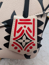 LOUIS VUITTON LIMITED EDITION CRAFTY METIS POCHETTE