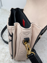 LOUIS VUITTON LIMITED EDITION CRAFTY METIS POCHETTE