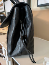 LOUIS VUITTON LOCKME MM PYTHON