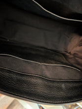 LOUIS VUITTON LOCKME MM PYTHON