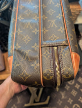 LOUIS VUITTON PORTE DOCUMENTS VOYAGE BRIEFCASE with LOUIS VUITTON MONOGRAM STRAP WITH SHOULDER PAD