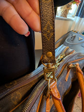 LOUIS VUITTON PORTE DOCUMENTS VOYAGE BRIEFCASE with LOUIS VUITTON MONOGRAM STRAP WITH SHOULDER PAD