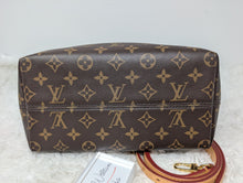 LOUIS VUITTON BOETIE PM