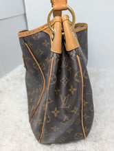 LOUIS VUITTON MONOGRAM GALLIERA PM