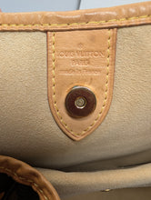 LOUIS VUITTON MONOGRAM GALLIERA PM
