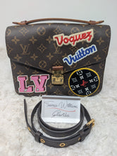 LOUIS VUITTON LIMITED EDITION TRAVEL PATCHES METIS POCHETTE