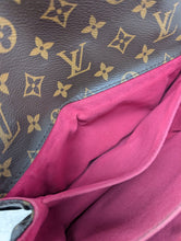 LOUIS VUITTON LIMITED EDITION TRAVEL PATCHES METIS POCHETTE