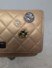 CHANEL LIMITED EDITION LUCKY CHARMS BEIGE/GOLD
